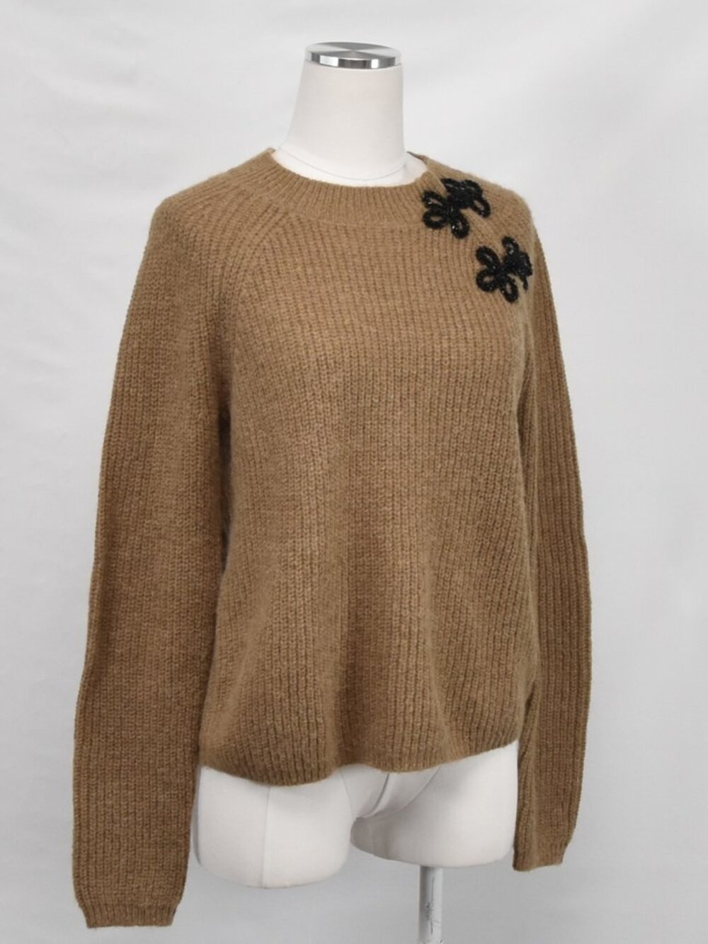 🤎J.Crew Camel Beaded Floral Knit Sweater Size Medium